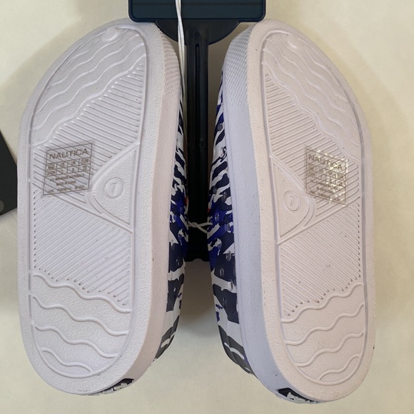 NWT NAUTICA Slip-on Style Kids Blue Tie Dye Sandals - Size 7 - Picture 2 of 5